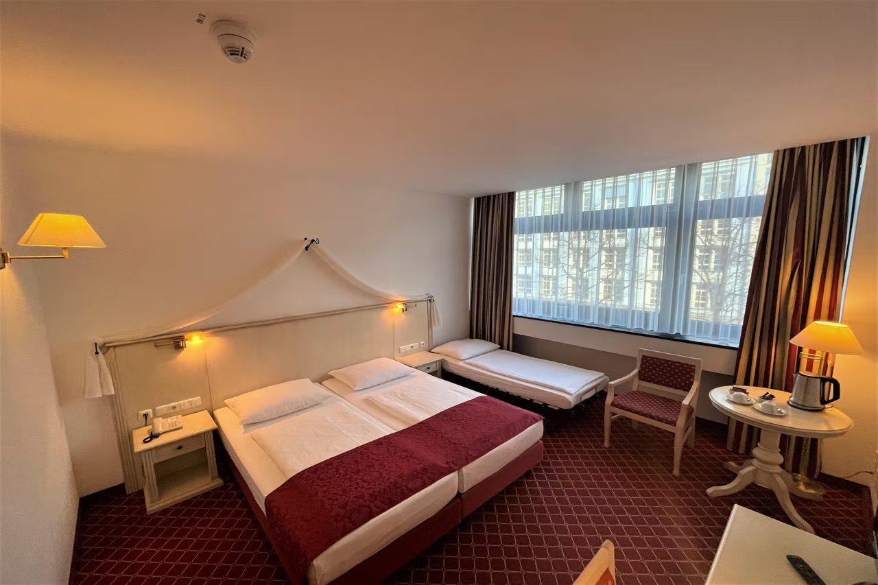 Hotel Chateau Kurfuerstendamm Berlijn Buitenkant foto