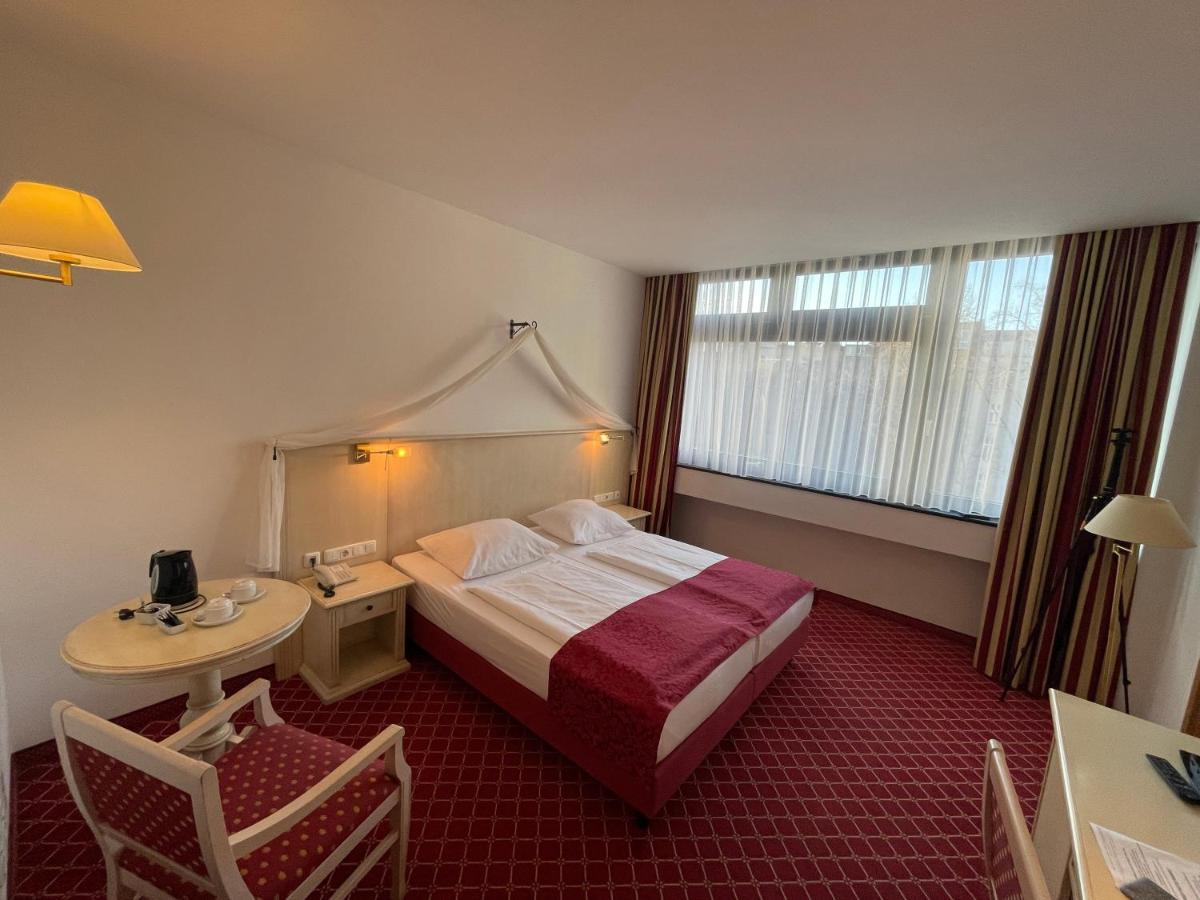 Hotel Chateau Kurfuerstendamm Berlijn Buitenkant foto