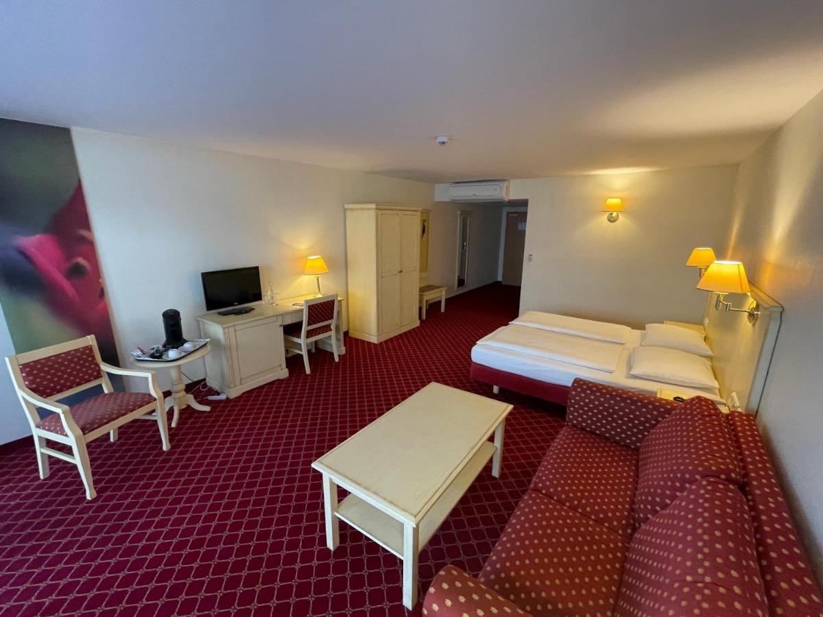 Hotel Chateau Kurfuerstendamm Berlijn Buitenkant foto