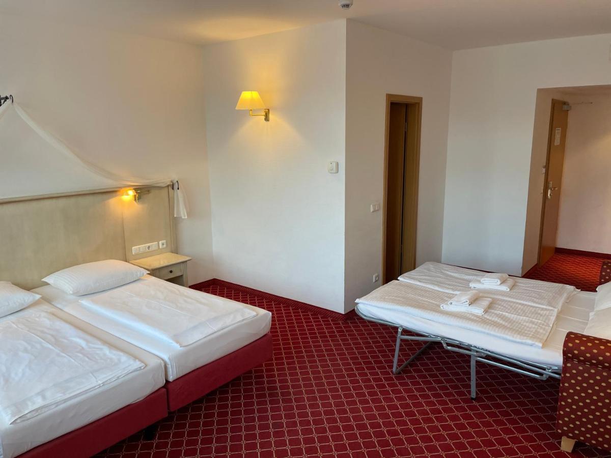 Hotel Chateau Kurfuerstendamm Berlijn Buitenkant foto